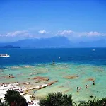 Topaze Nocleg ze śniadaniem Sirmione