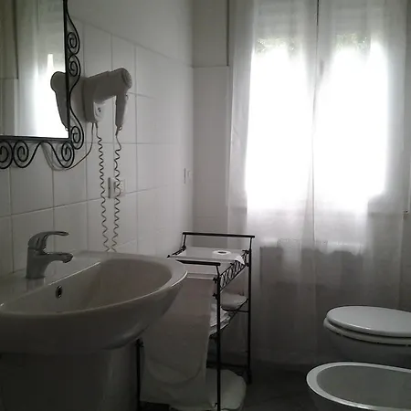 Bed and Breakfast Topaze Σιρμιόνε