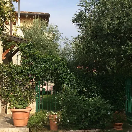 Bed and Breakfast Topaze Σιρμιόνε